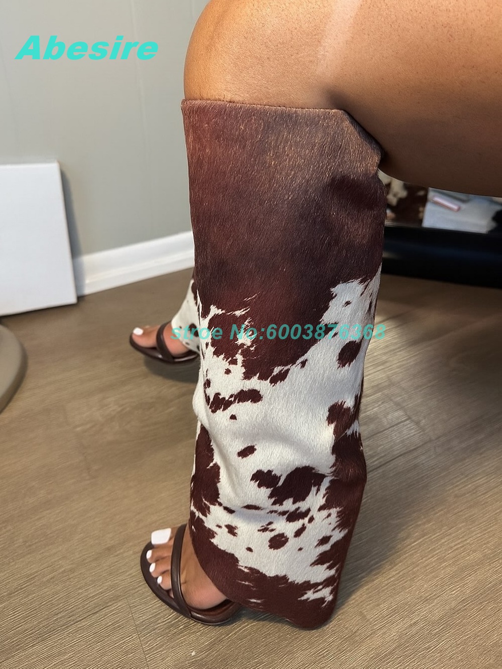 Women'S Fashion Boots - Botas Sandália de Camurça com Estampa