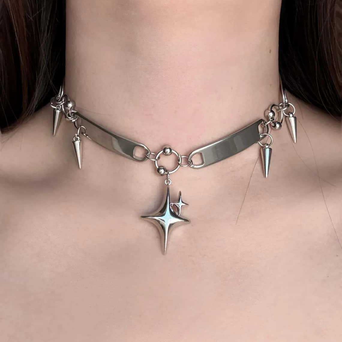 Women Fashion Necklace - Colar Choker Punk com Estrelas e