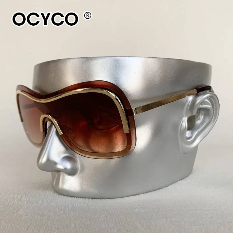 Women Fashion Pose - Óculos de Sol OCYCO 2026: Novidade