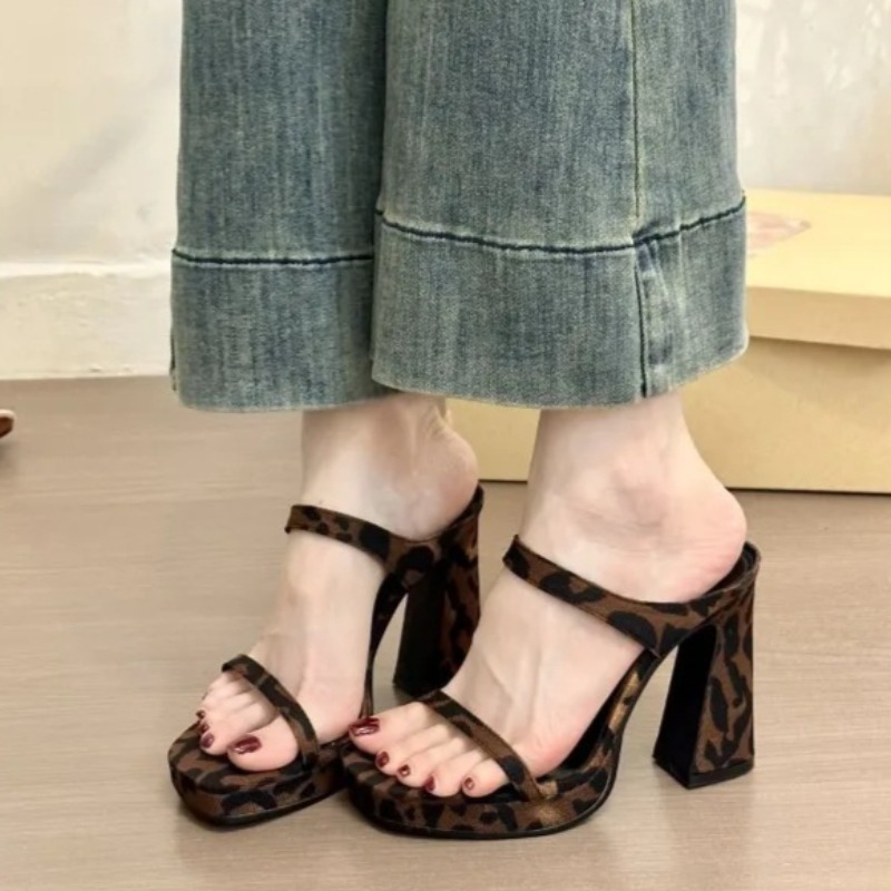 Women Fashion Korean - Sandálias Femininas da Moda com Salto