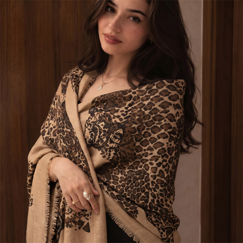 Hijab e lenço vintage com esta - Women Fashion Wear avaliação e preço