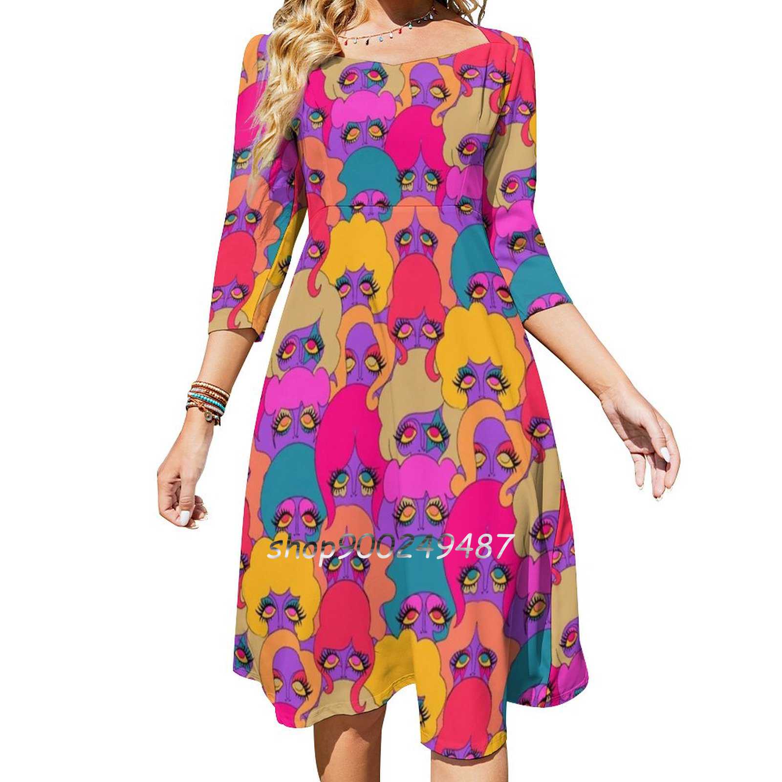 Colorful Ladies Sweetheart Kno - Women'S Fashion Of The 60S avaliação e preço
