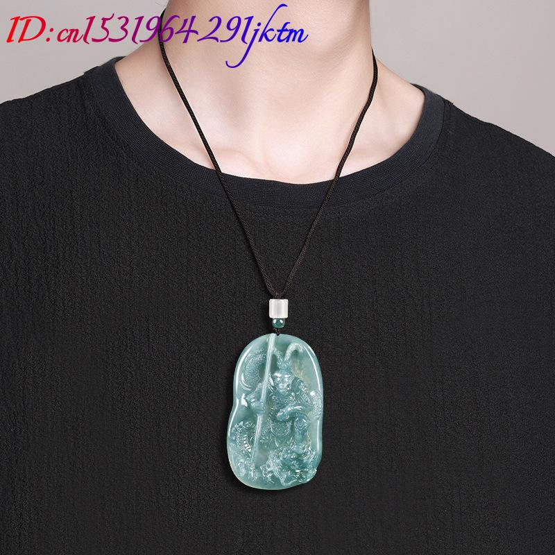 Colar com Pingente Rei Macaco  - Women Fashion Necklace avaliação e preço